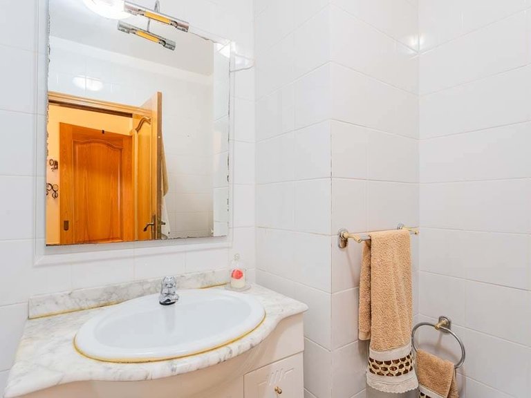 Apartment for Sale in Funchal, Ilha Da Madeira, Portugal 12