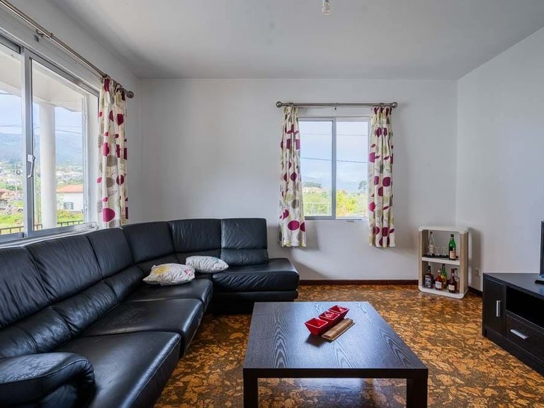 Villa for Sale in Santana, Ilha Da Madeira, Portugal 12