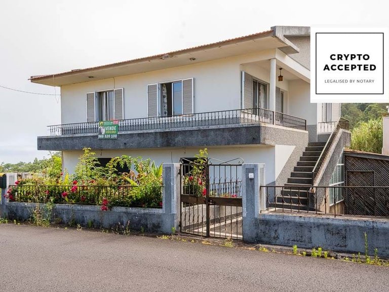 Villa for Sale in Santana, Ilha Da Madeira, Portugal 1