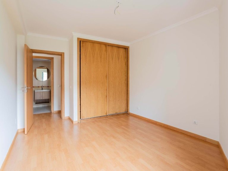Apartment for Sale in Santa Cruz, Ilha Da Madeira, Portugal 3