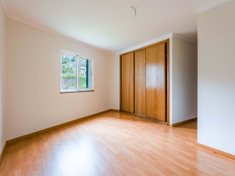 Apartment for Sale in Santa Cruz, Ilha Da Madeira, Portugal 1
