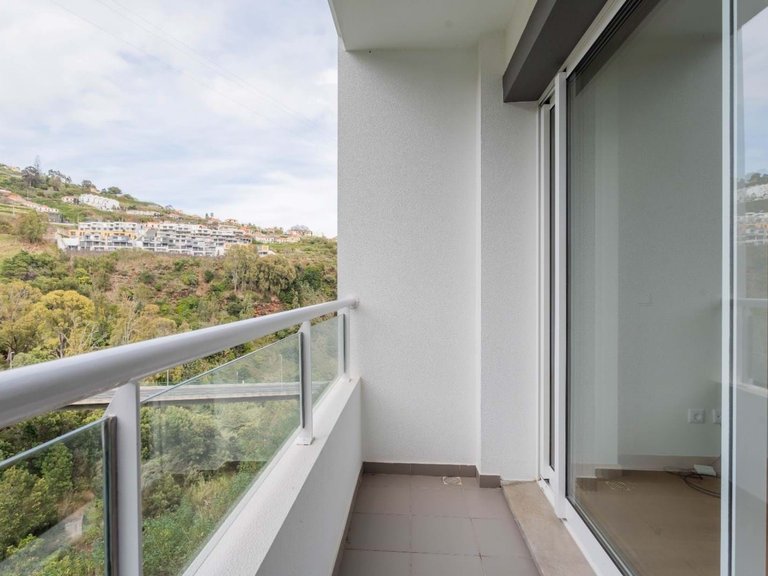 Apartment for Sale in Santa Cruz, Ilha Da Madeira, Portugal 19