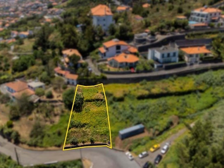 Plot for Sale in Funchal, Ilha Da Madeira, Portugal 3
