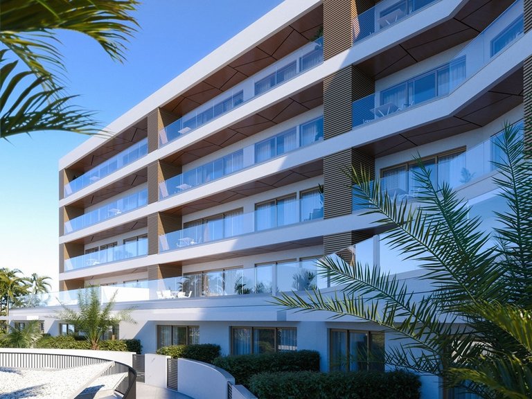 Apartment for Sale in Calheta, Ilha Da Madeira, Portugal 8