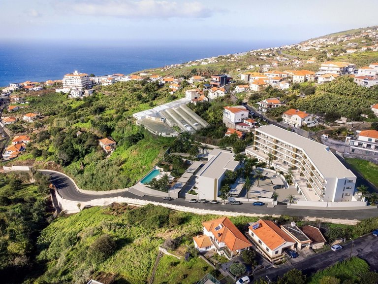 Apartment for Sale in Calheta, Ilha Da Madeira, Portugal 1