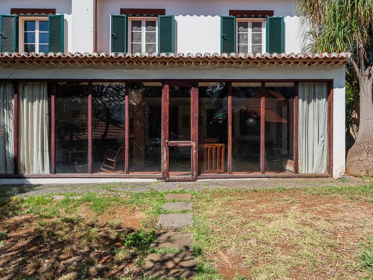 Villa for Sale in Funchal, Ilha Da Madeira, Portugal 8