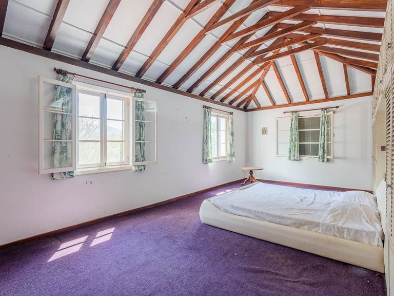 Villa for Sale in Funchal, Ilha Da Madeira, Portugal 25