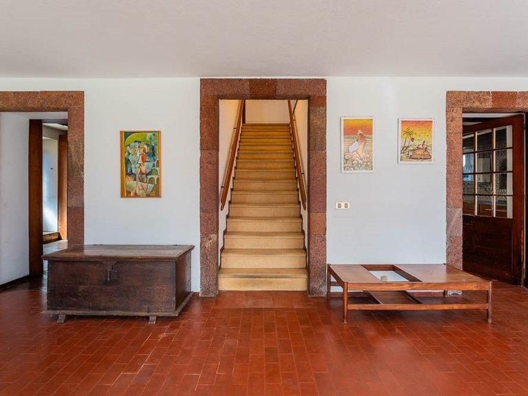 Villa for Sale in Funchal, Ilha Da Madeira, Portugal 18