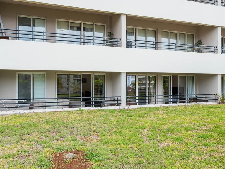 Apartment for Sale in Funchal, Ilha Da Madeira, Portugal 13