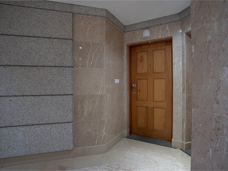 Apartment for Sale in Funchal, Ilha Da Madeira, Portugal 2