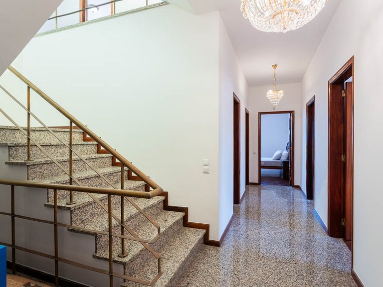 Villa for Sale in Funchal, Ilha Da Madeira, Portugal 17