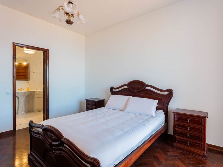 Villa for Sale in Funchal, Ilha Da Madeira, Portugal 19