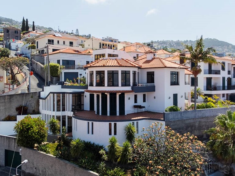 Villa for Sale in Funchal, Ilha Da Madeira, Portugal 34
