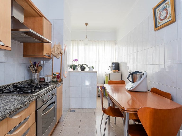 Apartment for Sale in Santa Cruz, Ilha Da Madeira, Portugal 10