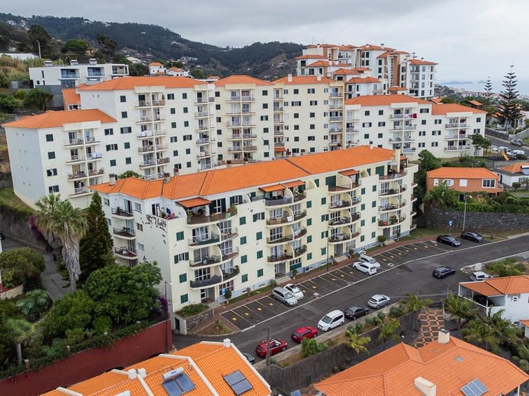 Apartment for Sale in Santa Cruz, Ilha Da Madeira, Portugal 22