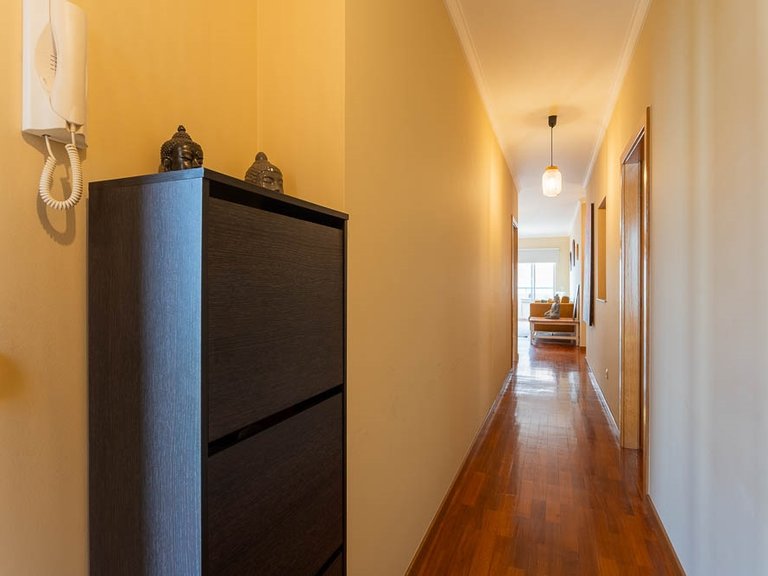 Apartment for Sale in Santa Cruz, Ilha Da Madeira, Portugal 2