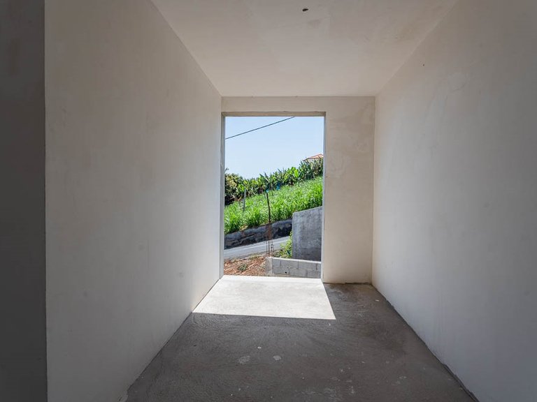 Villa for Sale in Ponta Do Sol, Ilha Da Madeira, Portugal 21