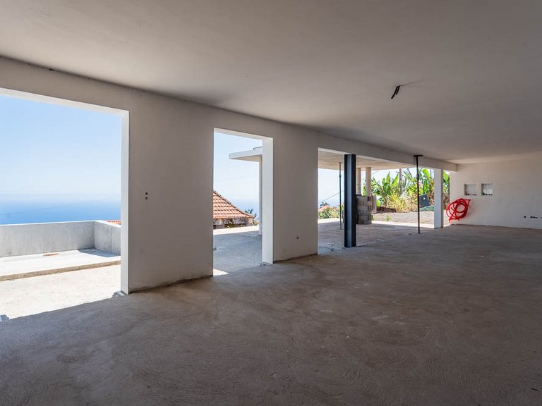 Villa for Sale in Ponta Do Sol, Ilha Da Madeira, Portugal 13