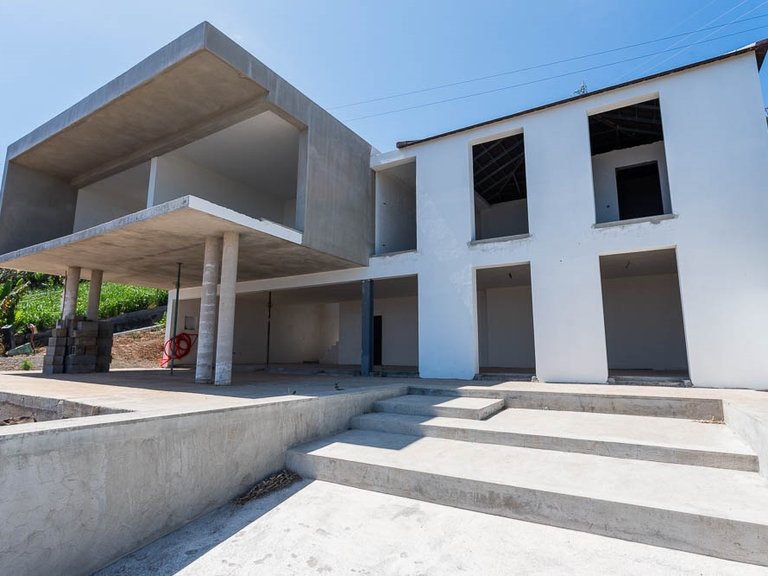 Villa for Sale in Ponta Do Sol, Ilha Da Madeira, Portugal 9