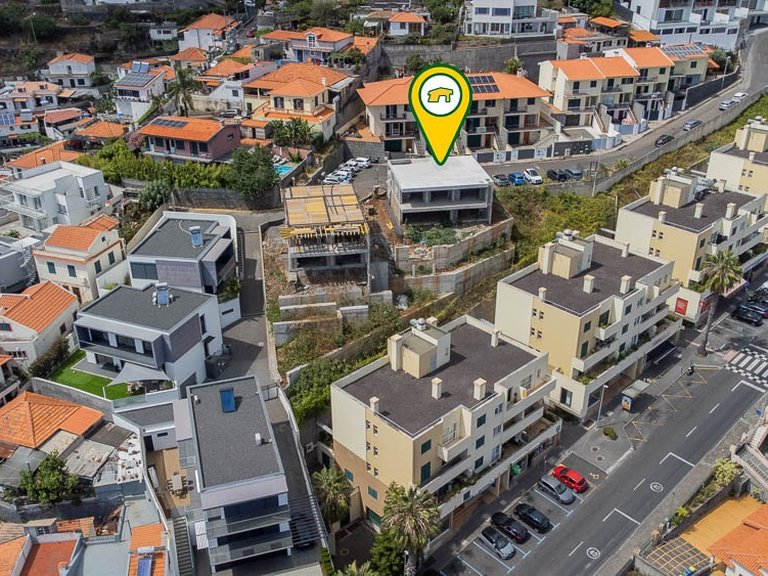 Villa for Sale in Funchal, Ilha Da Madeira, Portugal 47