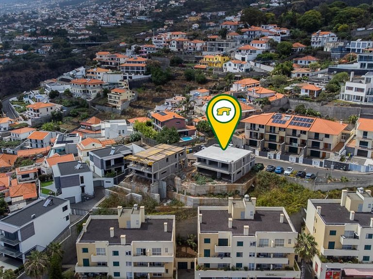 Villa for Sale in Funchal, Ilha Da Madeira, Portugal 45