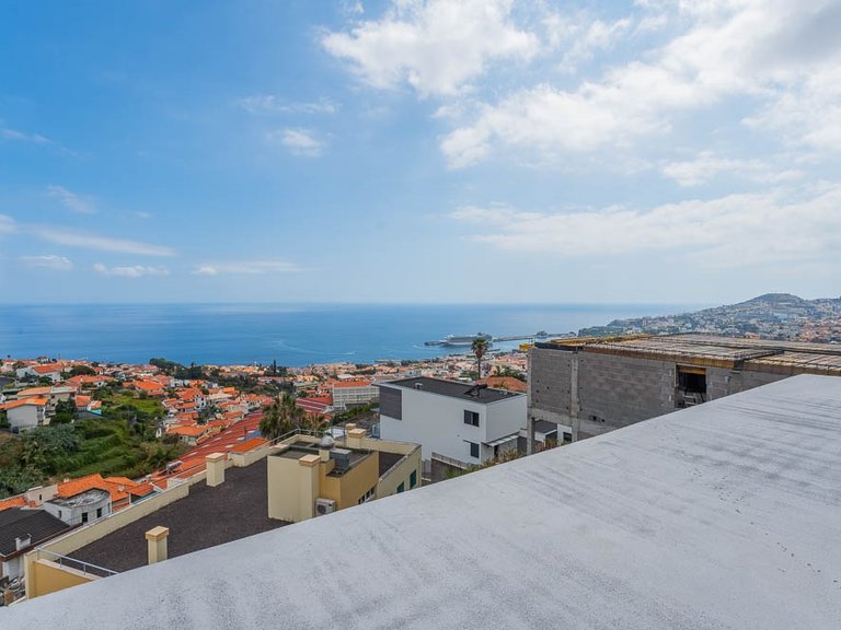 Villa for Sale in Funchal, Ilha Da Madeira, Portugal 36