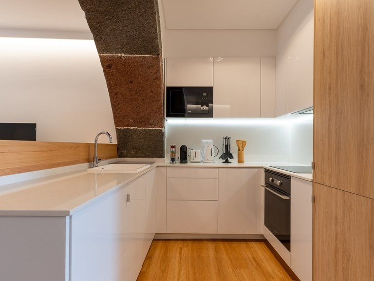 Apartment for Sale in Funchal, Ilha Da Madeira, Portugal 8
