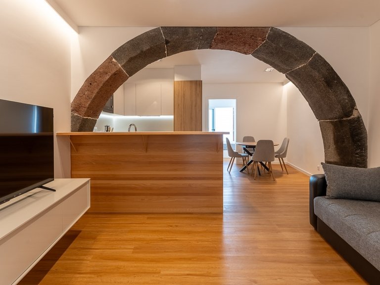 Apartment for Sale in Funchal, Ilha Da Madeira, Portugal 4