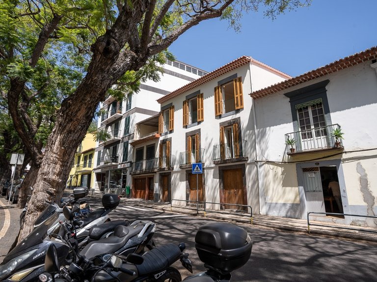 Apartment for Sale in Funchal, Ilha Da Madeira, Portugal 12