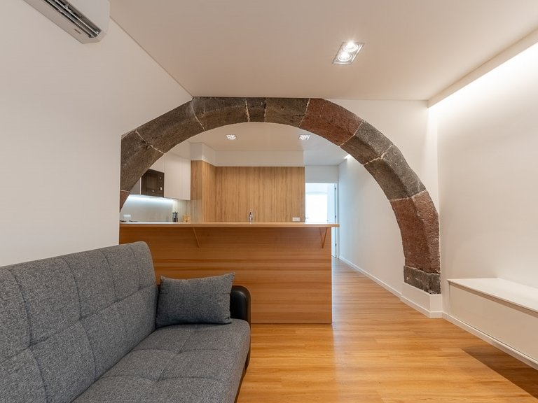 Apartment for Sale in Funchal, Ilha Da Madeira, Portugal 2