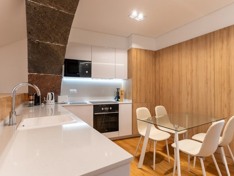 Apartment for Sale in Funchal, Ilha Da Madeira, Portugal 3