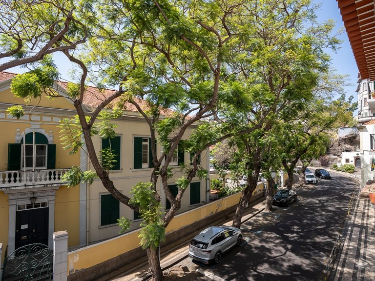 Apartment for Sale in Funchal, Ilha Da Madeira, Portugal 16