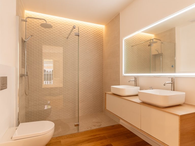 Apartment for Sale in Funchal, Ilha Da Madeira, Portugal 12