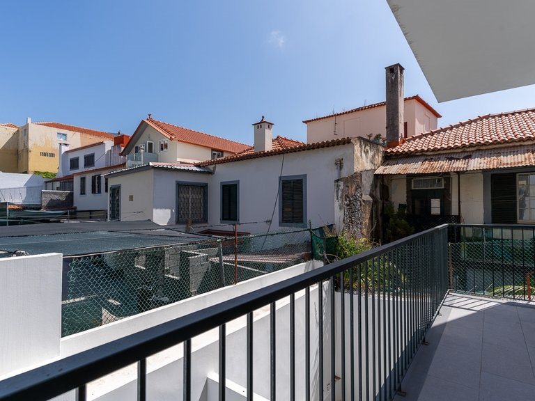 Apartment for Sale in Funchal, Ilha Da Madeira, Portugal 4