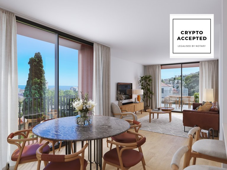 Villa for Sale in Funchal, Ilha Da Madeira, Portugal 1