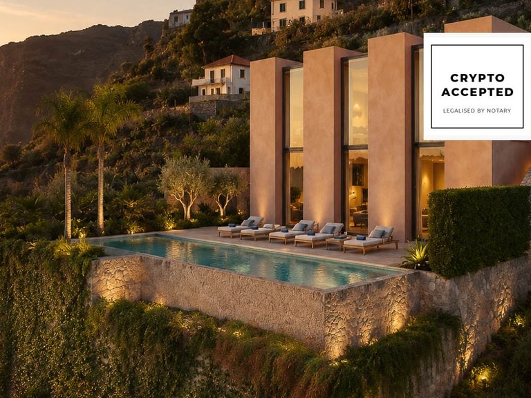 Villa for Sale in Ponta Do Sol, Ilha Da Madeira, Portugal 1