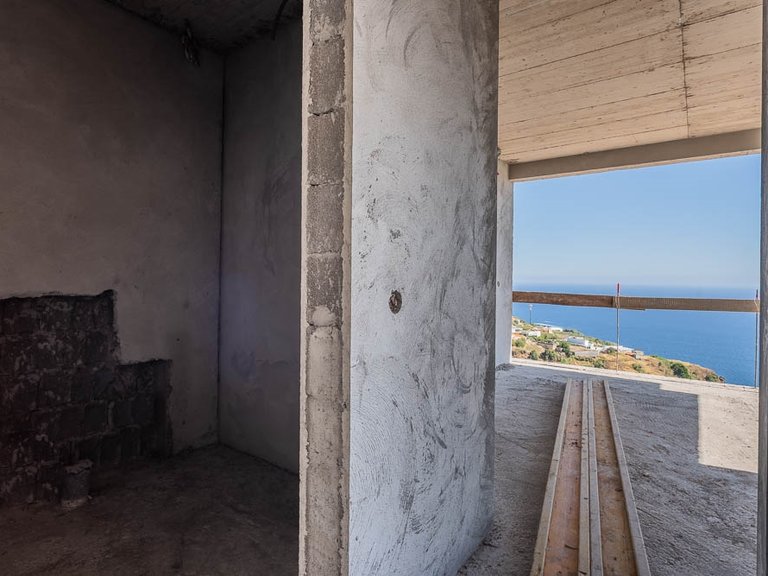Villa for Sale in Calheta, Ilha Da Madeira, Portugal 24