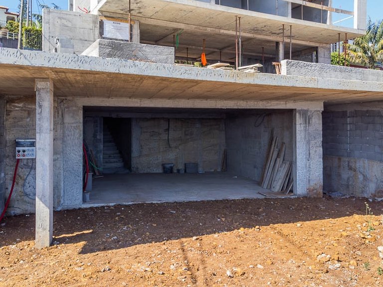 Villa for Sale in Calheta, Ilha Da Madeira, Portugal 43