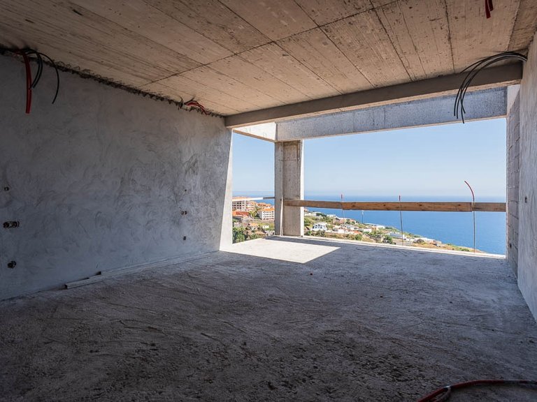 Villa for Sale in Calheta, Ilha Da Madeira, Portugal 30