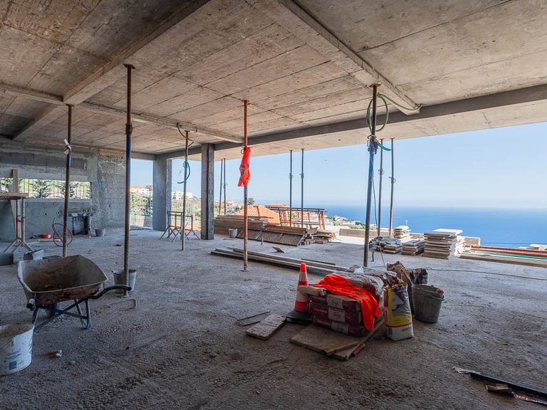 Villa for Sale in Calheta, Ilha Da Madeira, Portugal 22