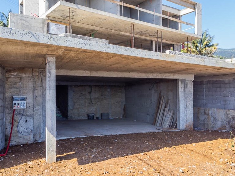 Villa for Sale in Calheta, Ilha Da Madeira, Portugal 44