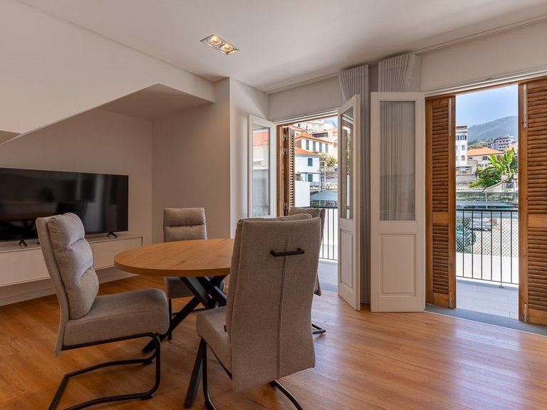 Apartment for Sale in Funchal, Ilha Da Madeira, Portugal 6
