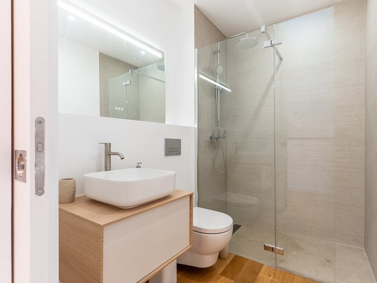 Apartment for Sale in Funchal, Ilha Da Madeira, Portugal 14