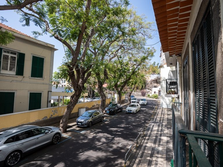 Apartment for Sale in Funchal, Ilha Da Madeira, Portugal 8