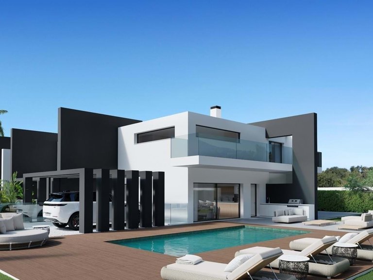 Villa for Sale in Loulé, Algarve, Portugal 2