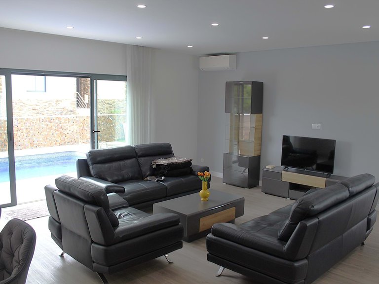 Villa for Sale in Albufeira, Algarve, Portugal 17