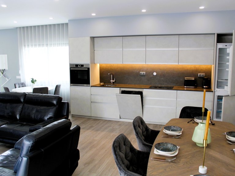 Villa for Sale in Albufeira, Algarve, Portugal 12