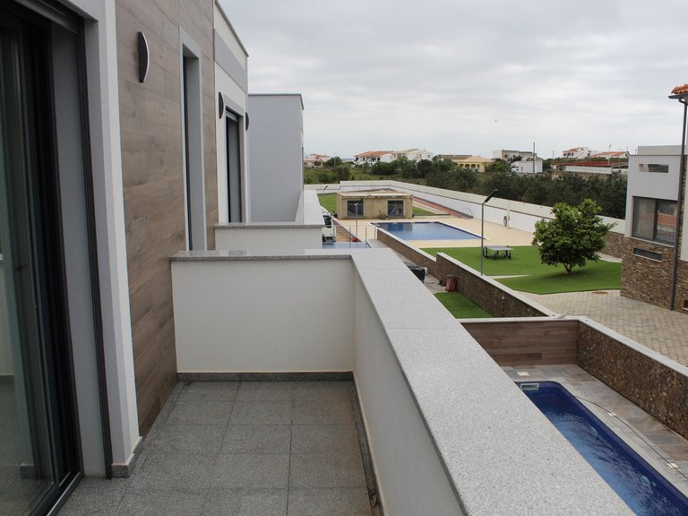 Villa for Sale in Albufeira, Algarve, Portugal 40