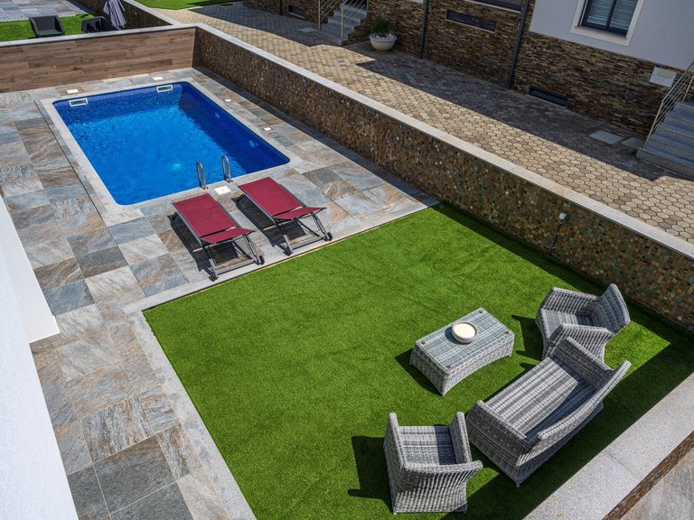 Villa for Sale in Albufeira, Algarve, Portugal 4