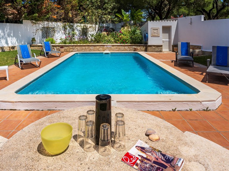 Villa for Sale in Loulé, Algarve, Portugal 8